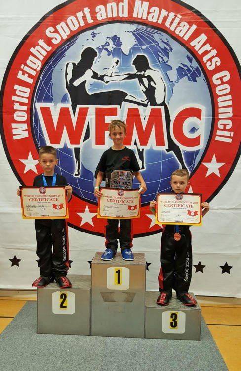 OSV Kickboxen Weltmeistertitel des WFMC-Verbandes Podest Marius