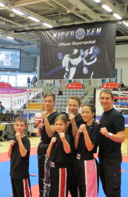 Team der Ohrdrufer Kickboxer beim offenen Bayernpokal der WAKO in Coburg
